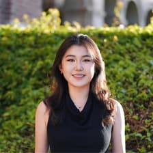 Profile picture for Hannah He