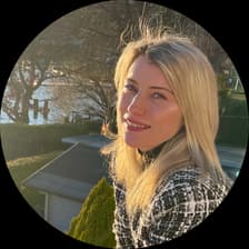 Profile picture for Zeynep Gabrali