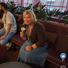 Profile picture for Janine Crosbie