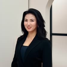 Profile picture for Carmen Li