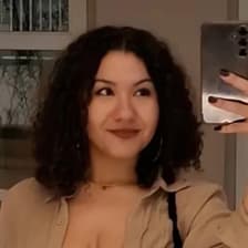 Profile picture for Helena Antunes