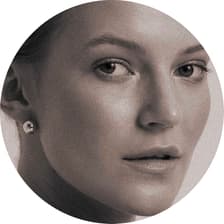 Profile picture for Julia Suszfalak
