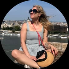 Profile picture for Julia D.