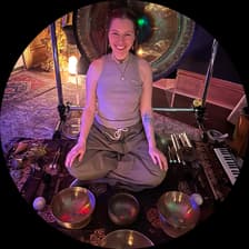 Profile picture for Dana Schlosser