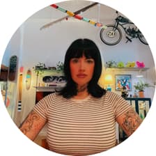 Profile picture for Lauren Seeley