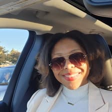 Profile picture for Coralie Saint Louis