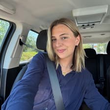 Profile picture for Isabelle Franceschi