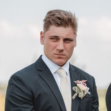 Profile picture for Tomas David Ye