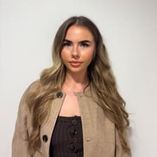 Profile picture for Harriet Mitchell