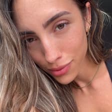 Profile picture for Bianca Costa 