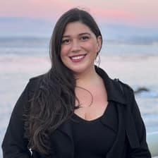 Profile picture for Caro Lopez