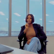 Profile picture for Valerie Adebayo