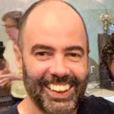 Profile picture for Dan Vitoriano