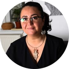 Profile picture for Alexandra Dolea