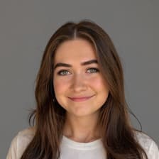 Profile picture for Sara Sklenka