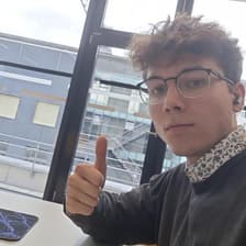 Profile picture for Simon Tautz