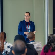 Profile picture for Ross Saunders