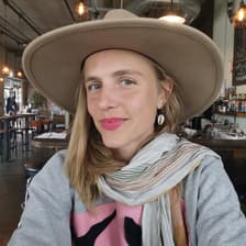 Profile picture for Carolin Goethel