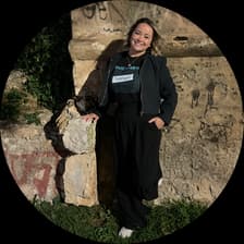 Profile picture for Leticia Vargas
