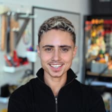 Profile picture for Ari Zade