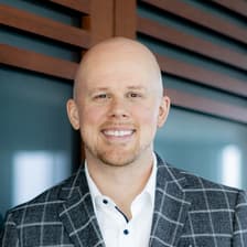 Profile picture for Kenny Crandlemire, CFA