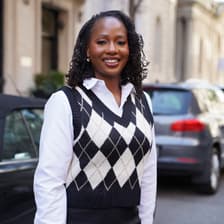 Profile picture for Funmi Dosunmu