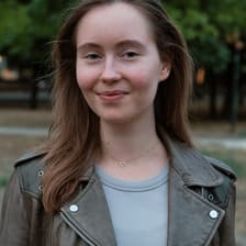 Profile picture for Mara Gebescu