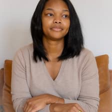 Profile picture for Aneesa Valentine