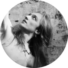 Profile picture for Aurora Quinn