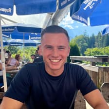 Profile picture for Leon