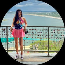Profile picture for Alice Huang