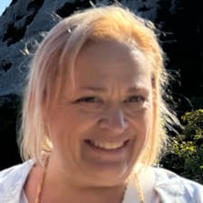 Profile picture for Karen Johnston