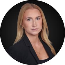 Profile picture for Emily Dunn | MomentumX Global