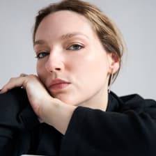 Profile picture for Mia Barcellos