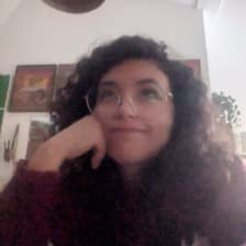 Profile picture for Mariana Moreira