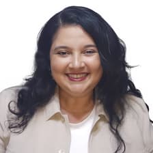 Profile picture for Romina