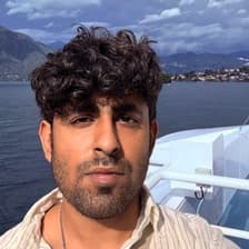 Profile picture for Divij Rakhra