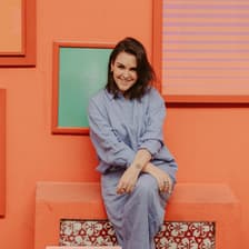 Profile picture for Léa Cayrol