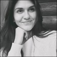 Profile picture for Viviana