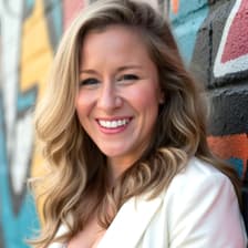 Profile picture for Jacki Leahy