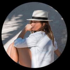 Profile picture for Alli Forsythe