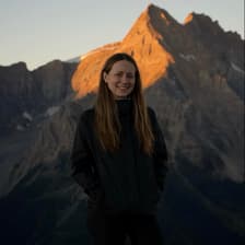 Profile picture for Teagan Macneil