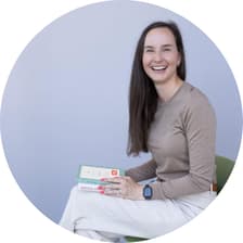 Profile picture for Larena Niekrawietz