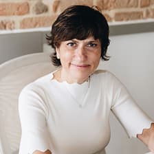 Profile picture for Elena Carella