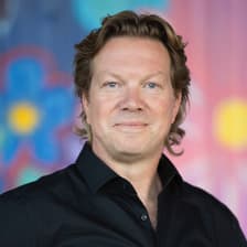 Profile picture for Rikard Steiber