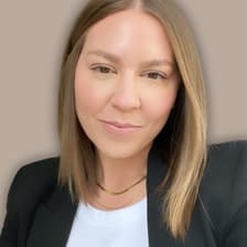 Profile picture for Amy Kapolnek