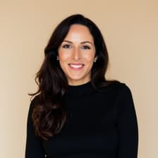 Profile picture for Emel Idrizová