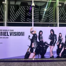 Profile picture for 西三旗莫妮卡燕云十六墨尔本分石榴