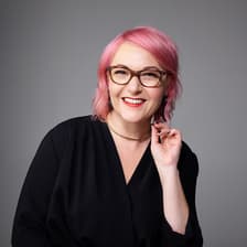 Profile picture for Rena Martine