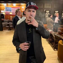 Profile picture for Average Gary